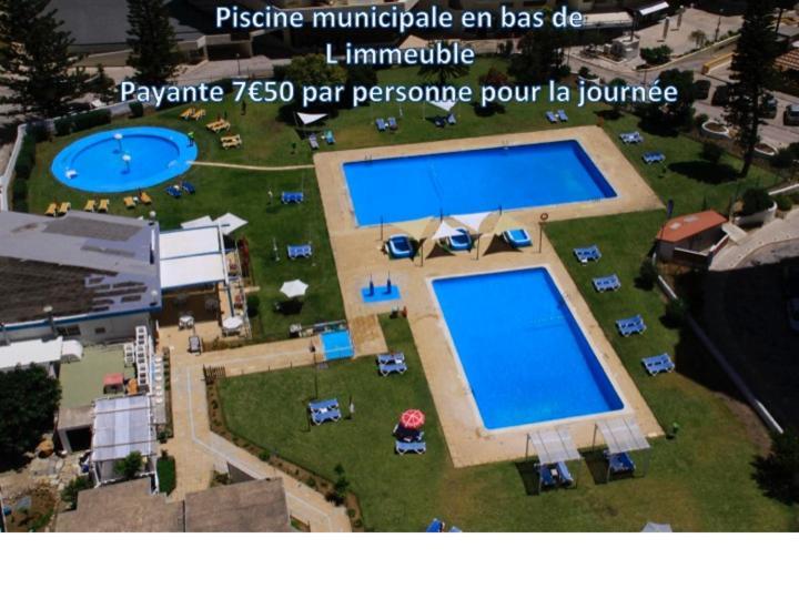 Dans Les Nuages Apartment *